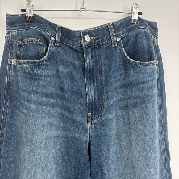 Veronica Beard Kasey Mid Rise Wide-Leg Jean - Picture 4 of 12